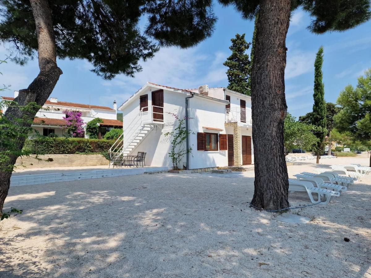 5 Meters From The Sea With Private Beach - 70M2 Colibri Sunset Apartments Sveti Petar  Extérieur photo