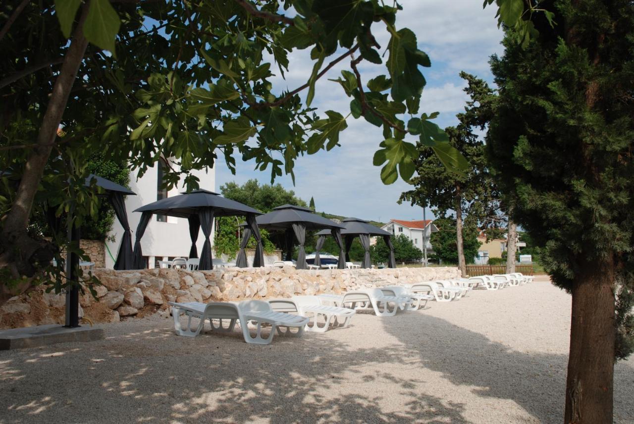 5 Meters From The Sea With Private Beach - 70M2 Colibri Sunset Apartments Sveti Petar  Extérieur photo