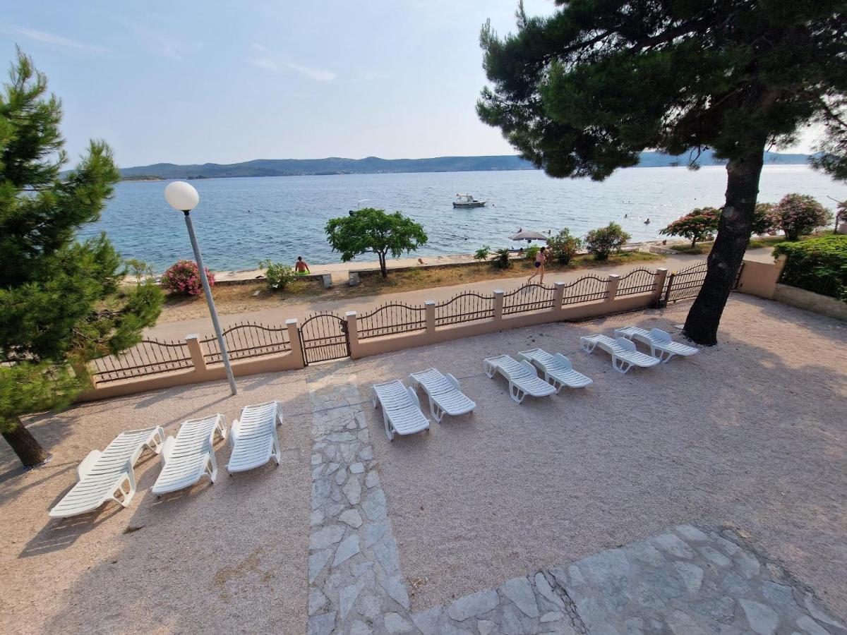 5 Meters From The Sea With Private Beach - 70M2 Colibri Sunset Apartments Sveti Petar  Extérieur photo